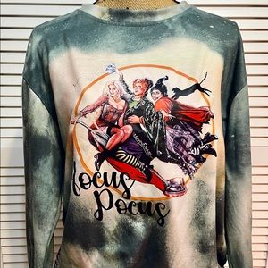 🧙‍♀️ Hocus Pocus Long Sleeve Shirt. Brand new! 🧙
